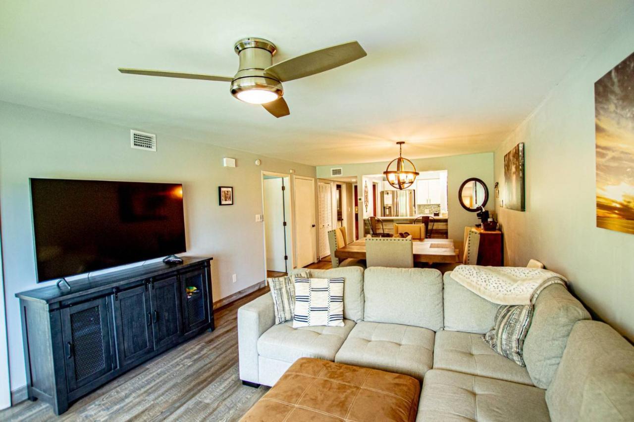 Golf And Tennis Community-Lakeview Oasis-Private Patio Wesley Chapel Exterior photo